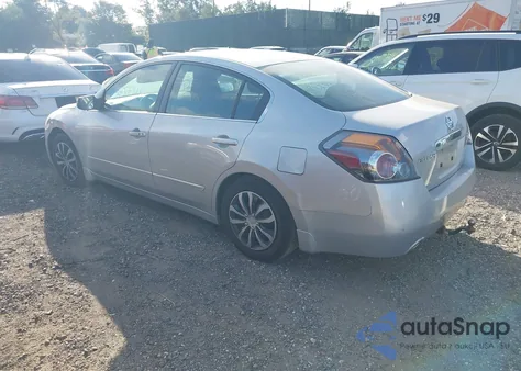 2009 Nissan Altima 2.5 S from USA, damaged, VIN 1N4AL21E99N448664